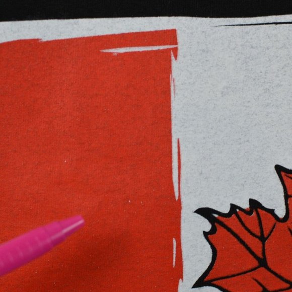 Canadian Canada Flag Emblem MEN sz M Tee Shirts Black - Picture 6 of 6